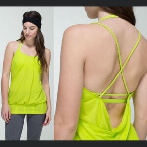 Lululemon Flow & Go Tank - Antidote